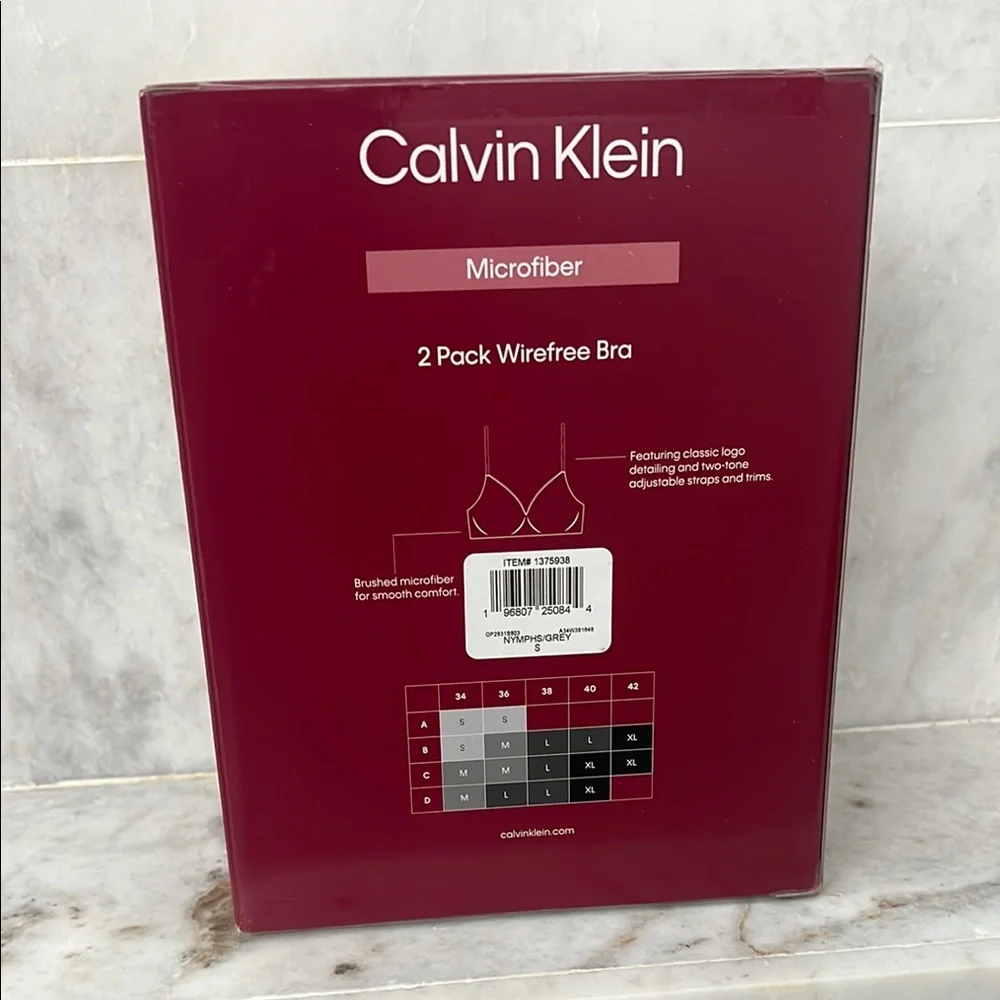 Calvin Klein Black and White Wirefree Bra 2 Pack - Picture 2 of 2